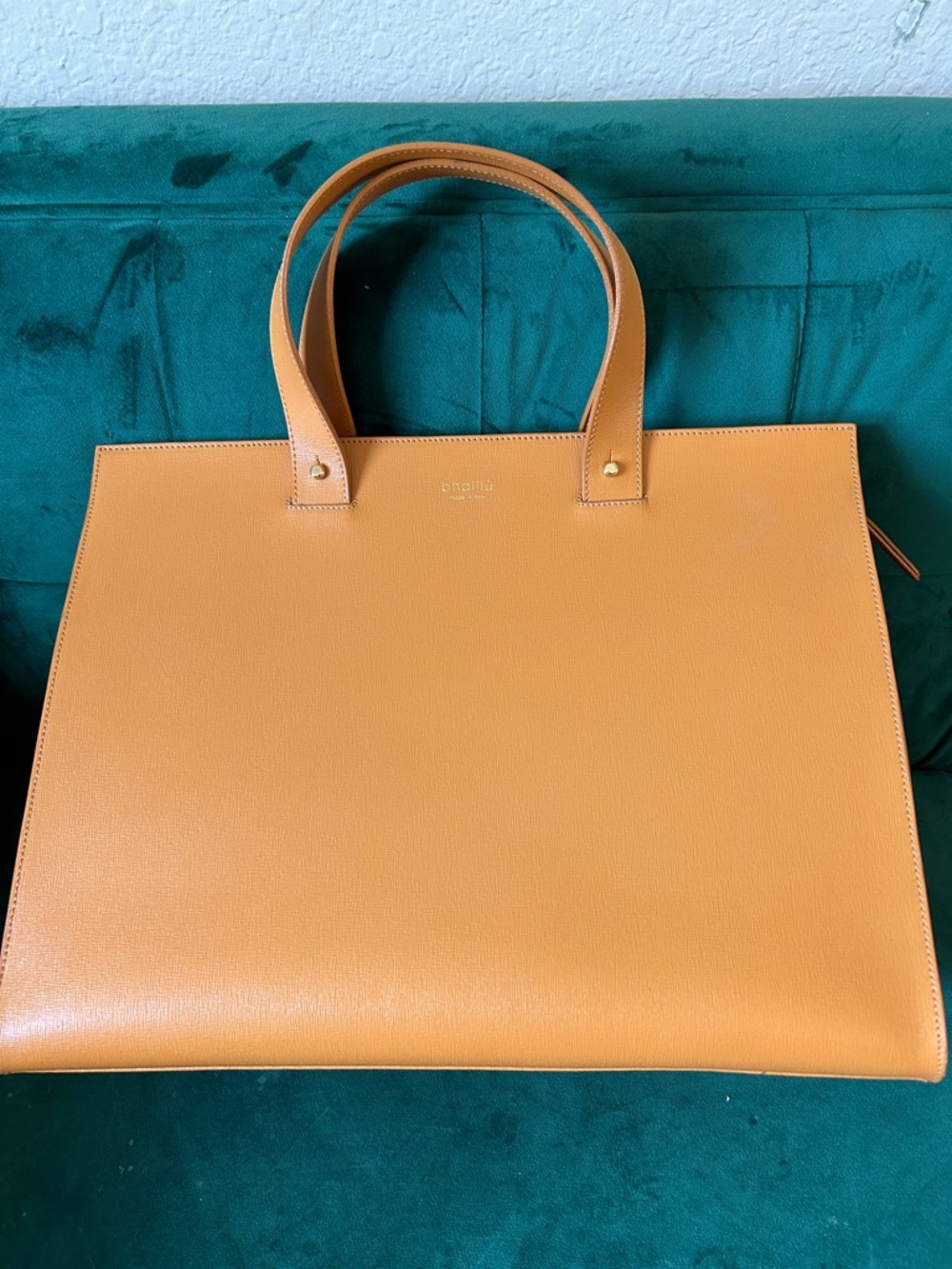 Bhailiu large Italian Leather Tote Bag EUC